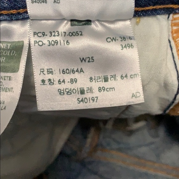 *SOLD* Vintage Levis 501Cut Off Jean Denim Shorts - Picture 8 of 8